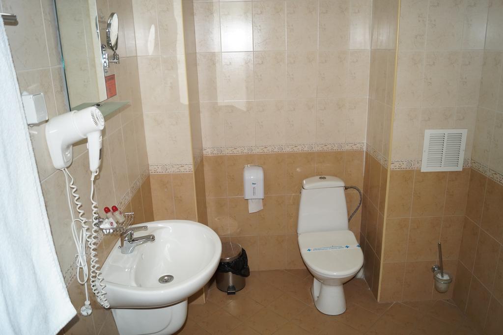Hotel Kardjali Kurdzhali Luaran gambar