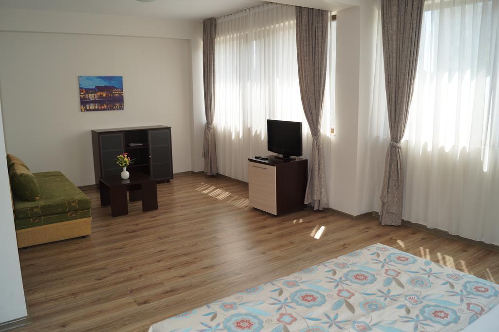 Hotel Kardjali Kurdzhali Luaran gambar