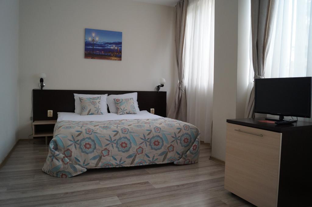 Hotel Kardjali Kurdzhali Luaran gambar