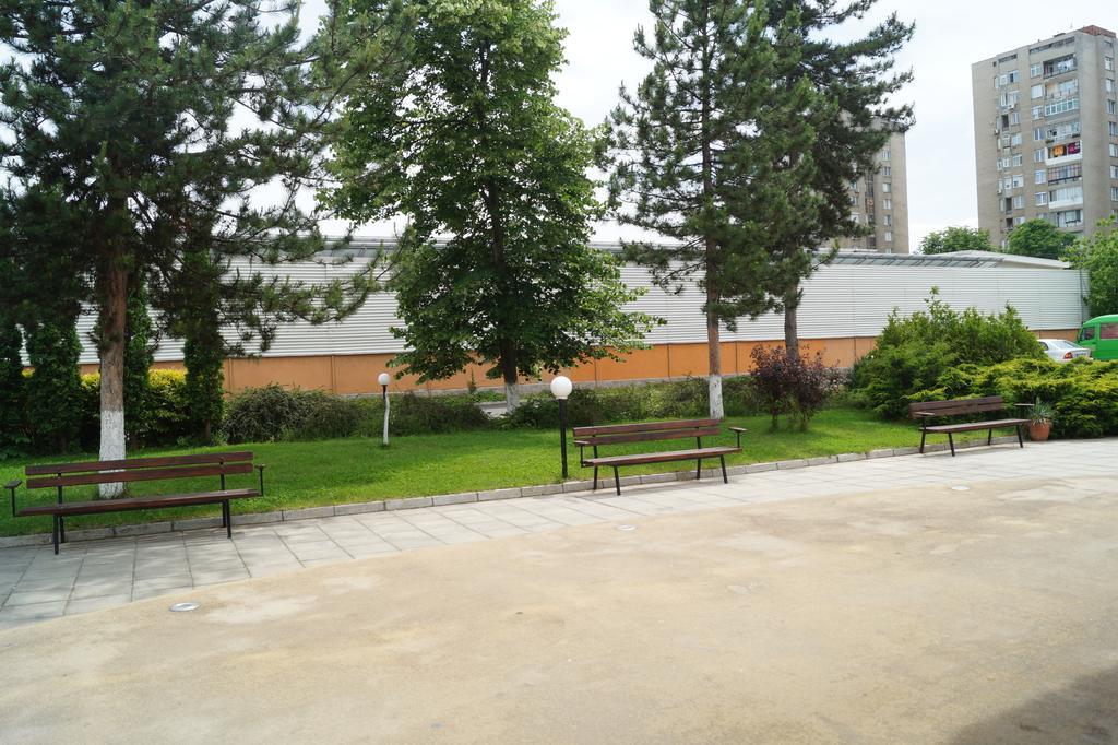 Hotel Kardjali Kurdzhali Luaran gambar