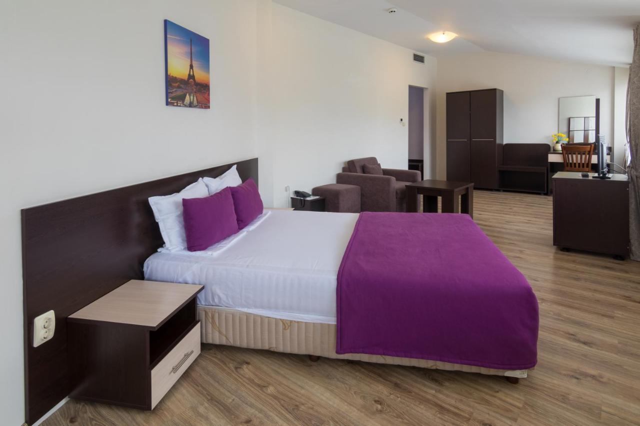 Hotel Kardjali Kurdzhali Luaran gambar